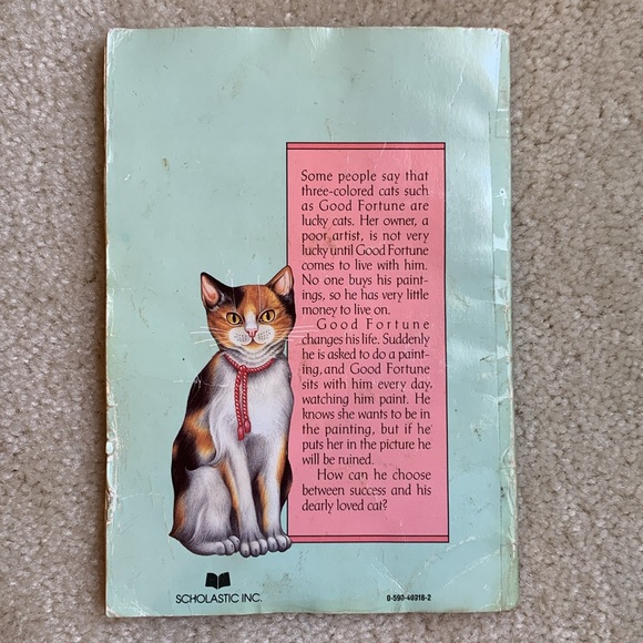 6 Dogs and Cats Children’s Paperback Books, upper diversionary reader - Picture 14 of 16